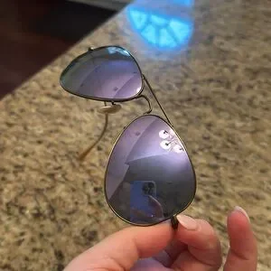 Excellent condition Purple Mirror and Gold Ray-Ban Aviators RayBan RB3025 Aviator Classic Sunglasses Unisex Flash Mirror  main image 4
